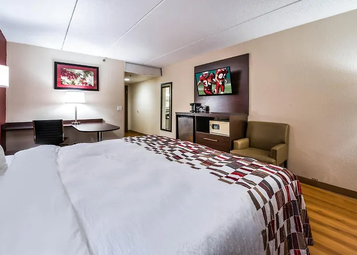 Motel Red Roof 2*