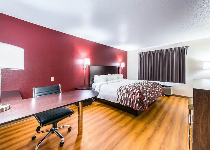 Motel Red Roof 2*
