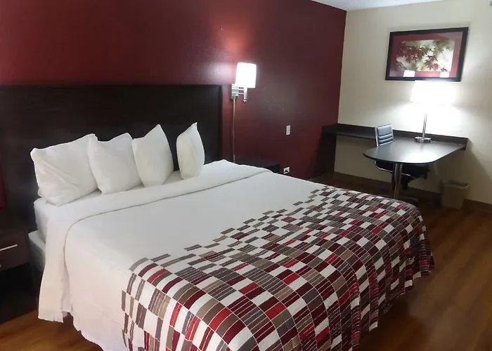 Motel Red Roof 2*